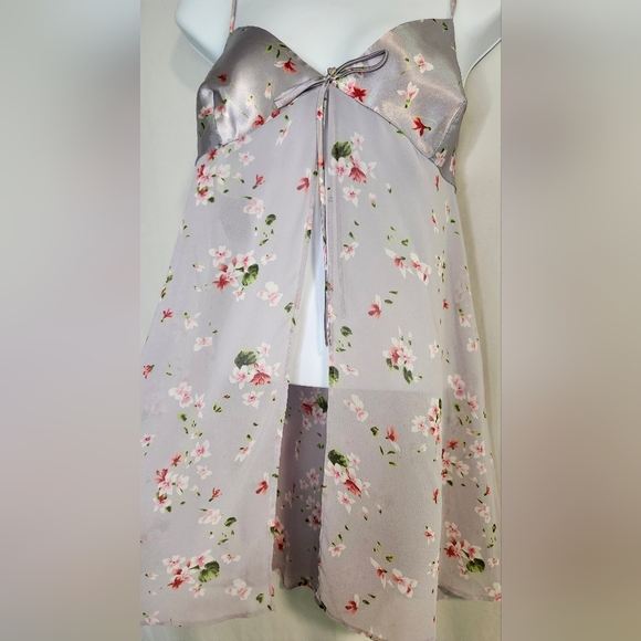 Victoria's Secret Womens Camisole Size M Purple Floral Satin Sheer Coquette - Picture 4 of 6